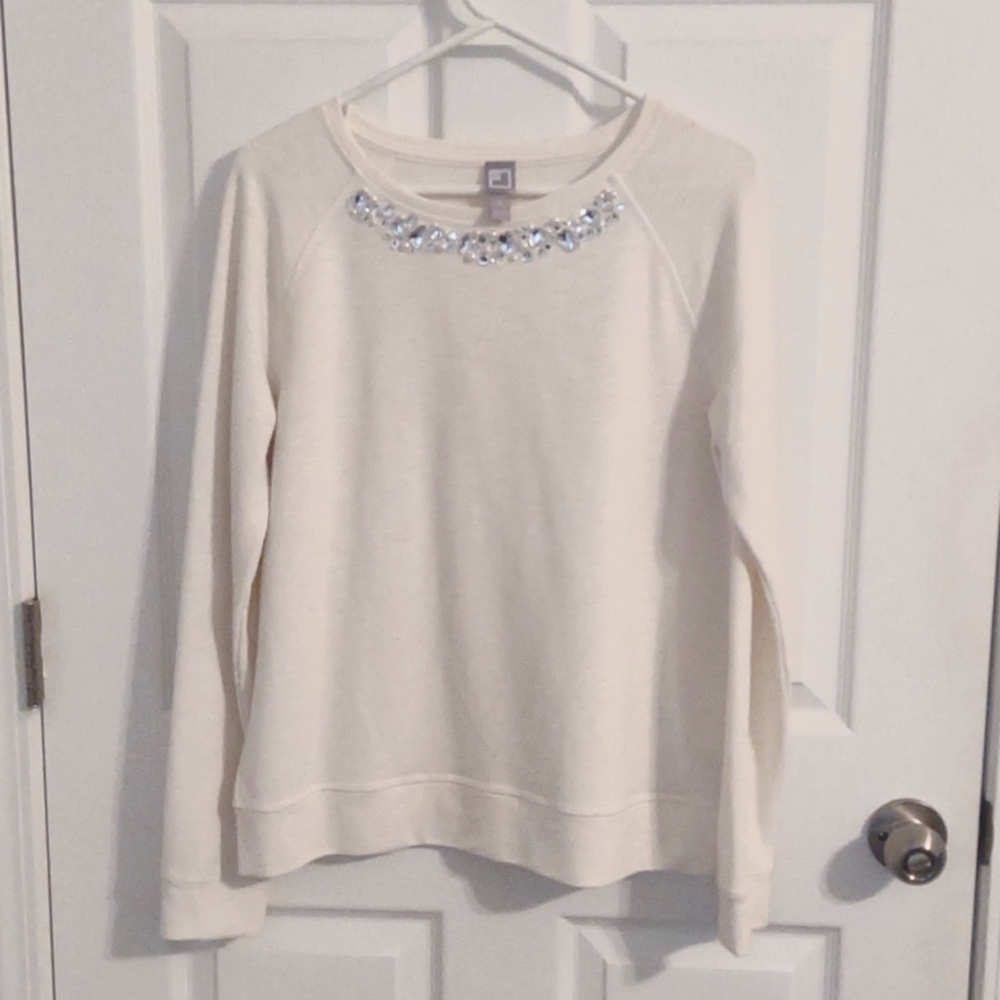 Embellished sweat shirt